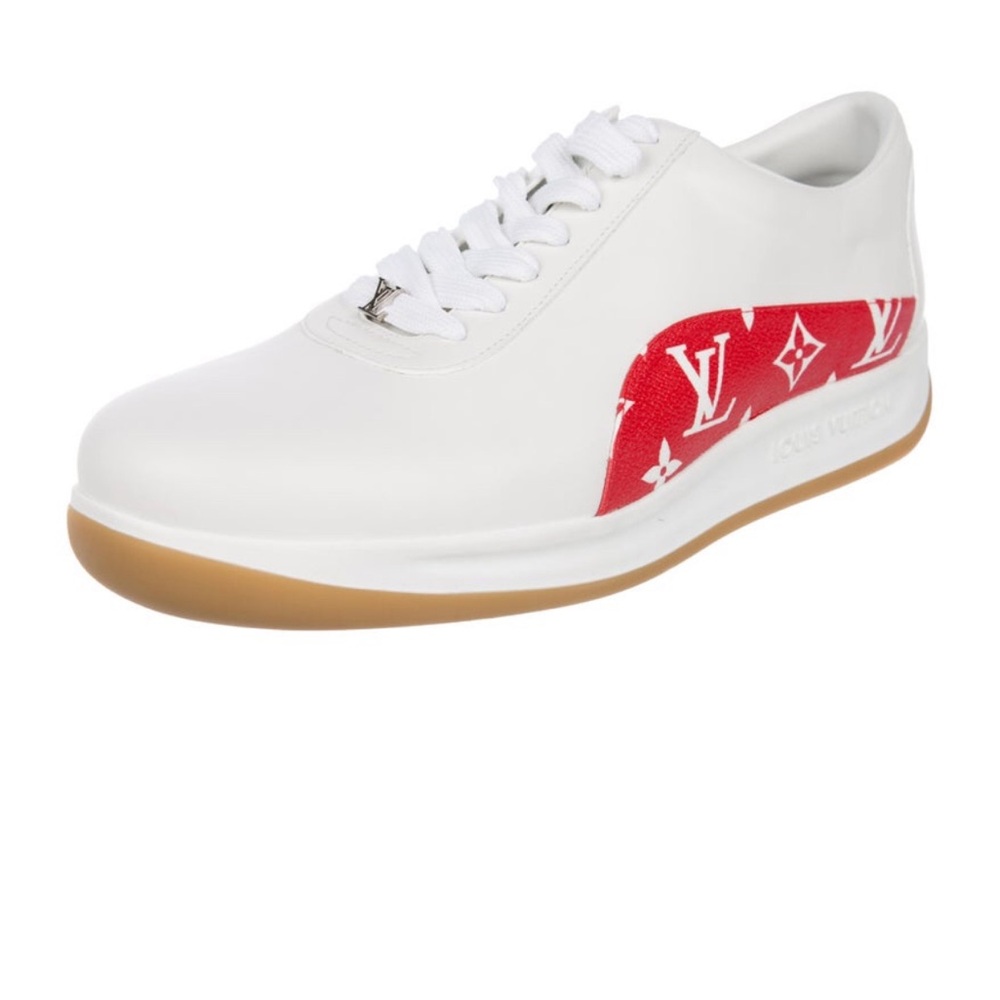 2017
Supreme x Louis Vuitton Sport Sneaker 'Monogram Red' - Picture 2 of 6